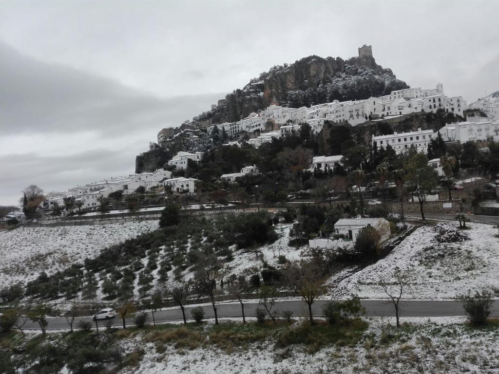 Penzion Casas Azahar-Alucema Zahara De La Sierra Exteriér fotografie